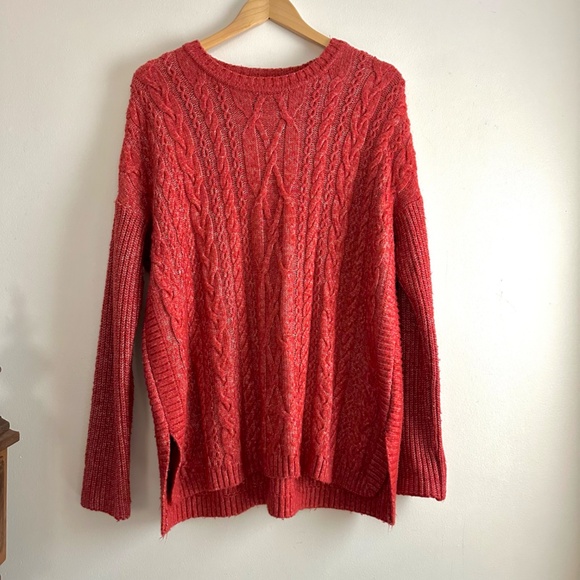 cabi •‎ Playoff Pullover Sweater in Heathered Red - Picture 1 of 8